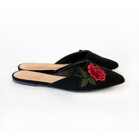 pippa-257 black suede flower patch mule slipper - Picture 6 of 6